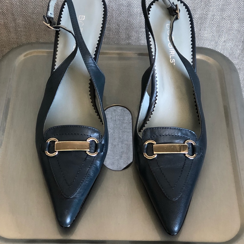 BCBGirls Heels in Women’s size 7